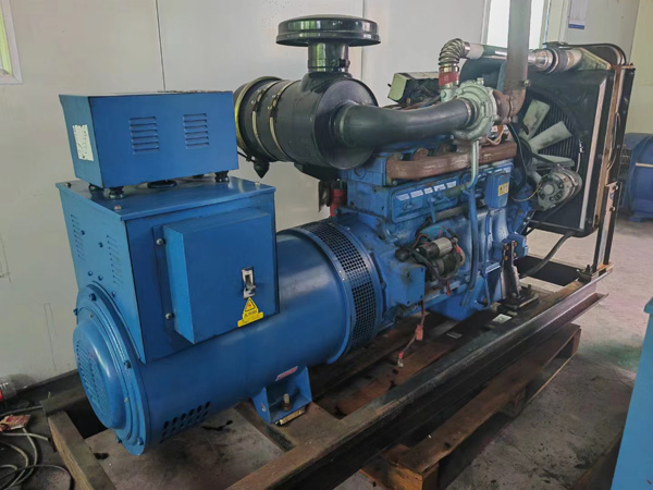 武进100kW柴油发电机组使用多级机油有哪些优缺点？